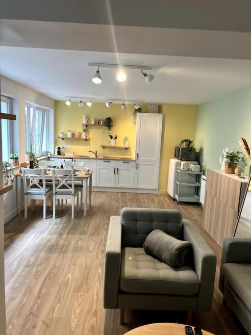 Appart Cosy, Calme Proche Centre カーン エクステリア 写真